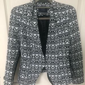NWOT-COMME USA PREMIUM DENIM BLAZER